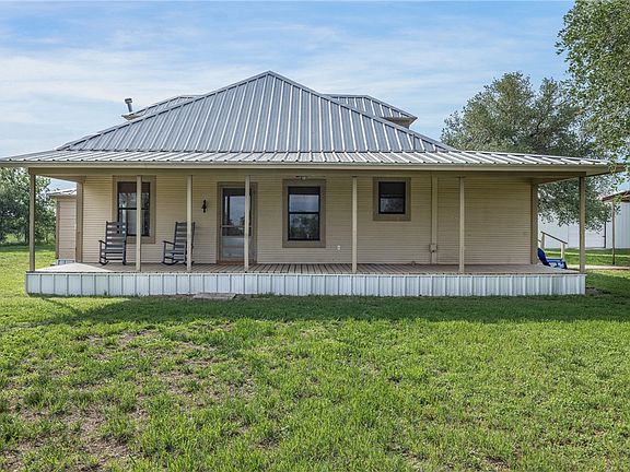3rd image of 2158 County Road 225