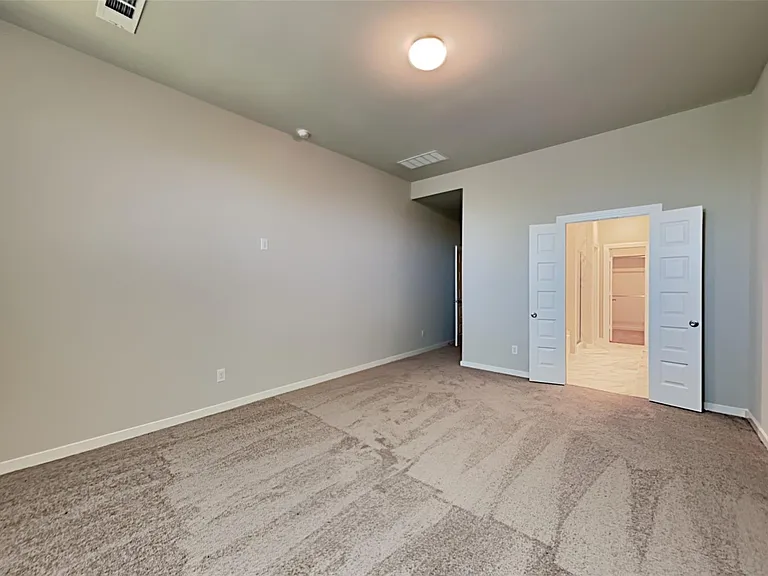1552 Seminole Dr — Photo 16