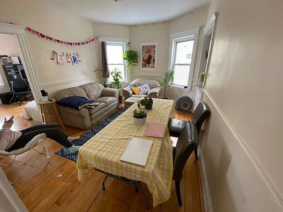 5th image of 110 Line St #2