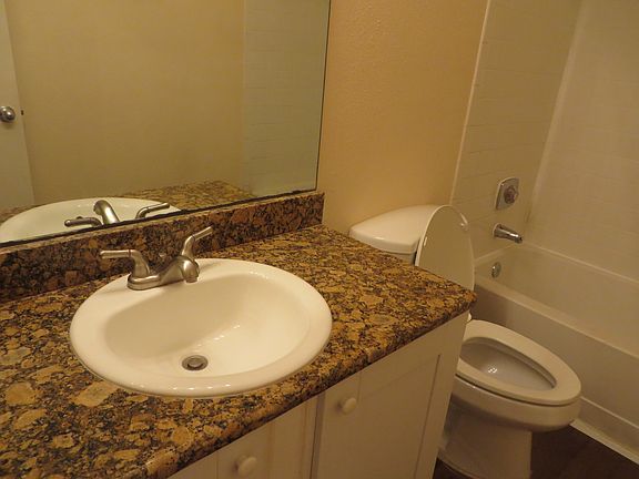 5th image of 4732 Walden Cir APT 1232