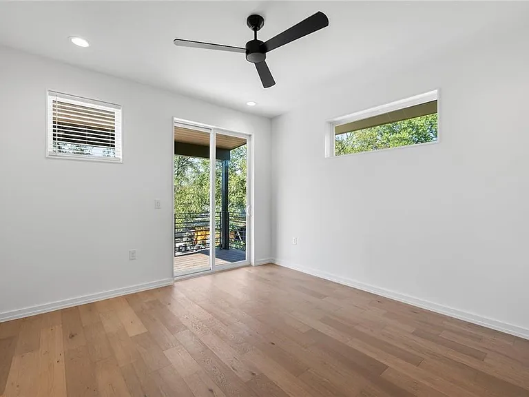 914 Taulbee Ln #A — Photo 10