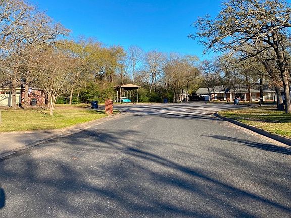5th image of 7705 Sherman Ct