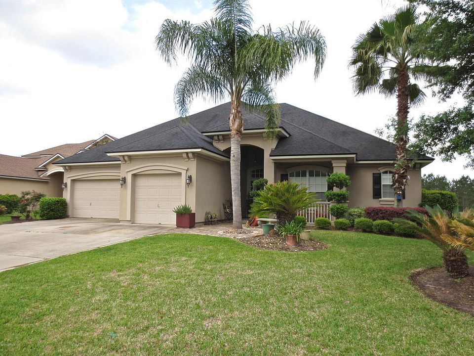 1st image of 592 Chestwood Chase Dr