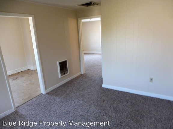 3rd image of 1038 E Sevier Ave APT 1