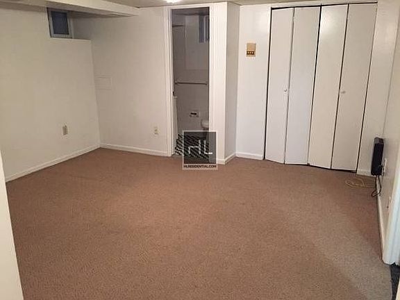 3rd image of 3451 Crescent St