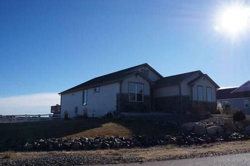 2nd image of 16152 Emporia Way