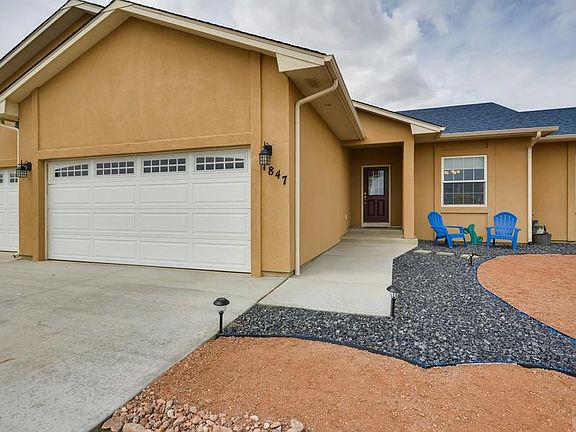 3rd image of 1847 E Jerrian Ln
