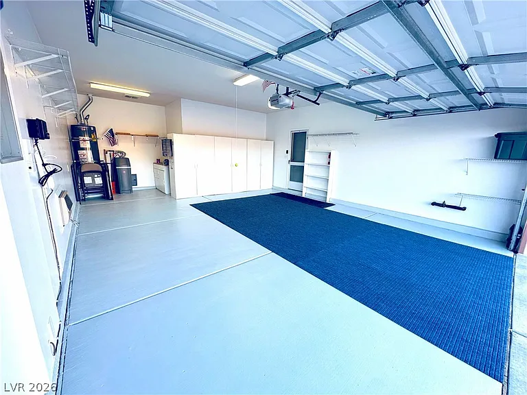 2988 Yellow Springs Ct — Photo 37
