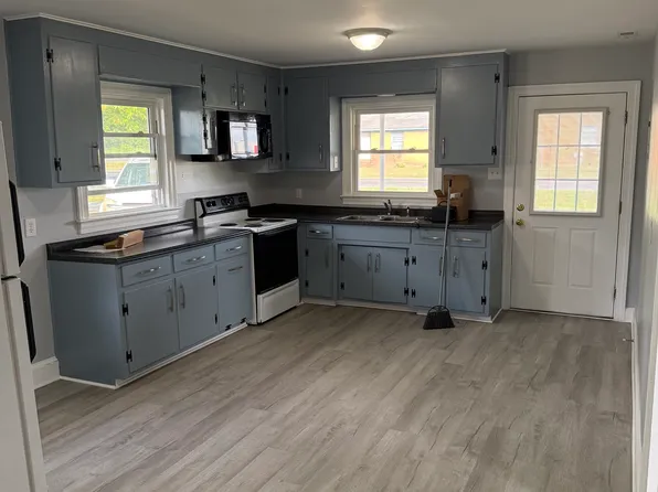 2801 McLain St, Goldsboro, NC 27534