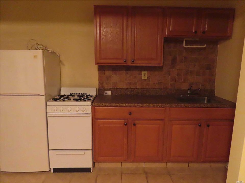 1st image of 91 Deer Park Ave APT 5