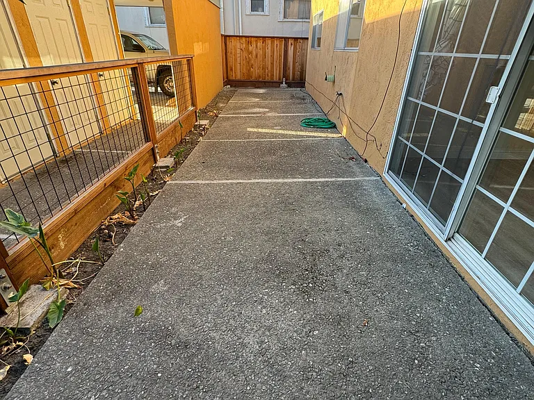 2237 Roosevelt Ave #1 — Photo 20