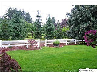 4th image of 48979 Kingwood Ave