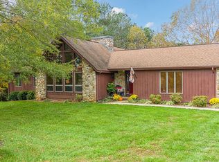 126 River Haven Dr, Taylorsville, NC 28681