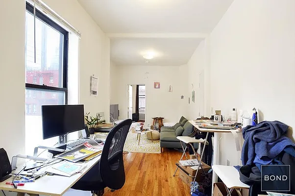 Rented by Bond New York | media 15