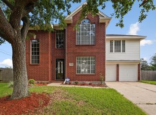17103 Grey Mist Dr, Friendswood, TX 77546