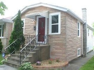 11235 S Whipple St, Chicago, IL