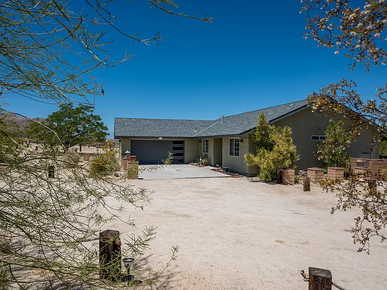 68054 Sullivan Rd — Photo 63