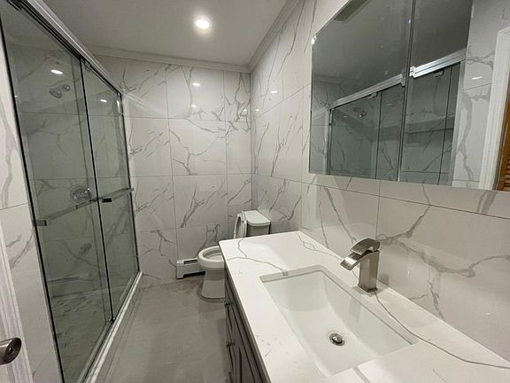 3rd image of 143-58 Sanford Ave Floor 3