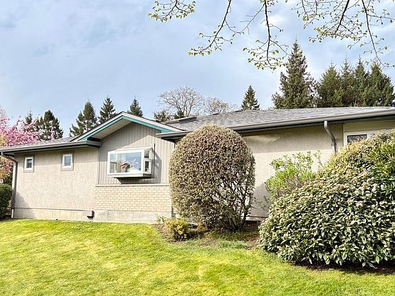 2nd image of 1473 Garnet Rd #14