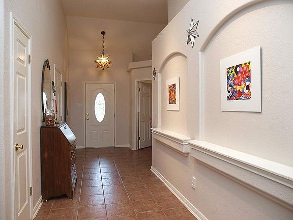 3rd image of 7046 Thistle Hill Way