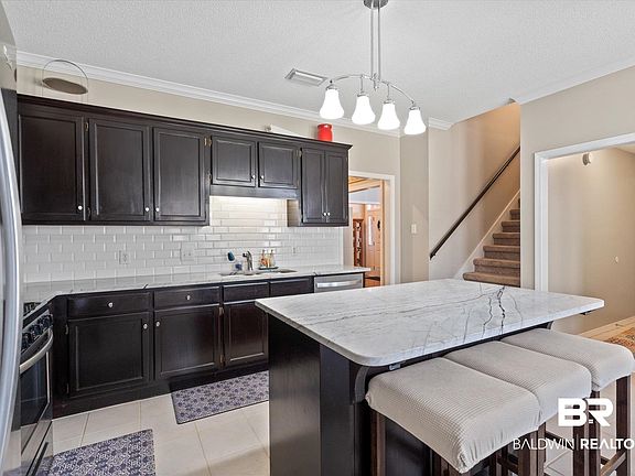 5th image of 9044 Field Brook Cir N