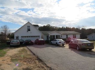 303 Gardenview Dr, Inman, SC 29349