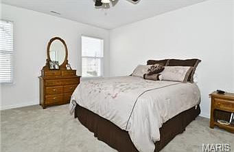 3rd image of 15 Country Heights Ct