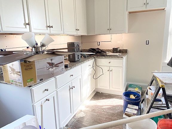 2nd image of 9 West St APT 3S