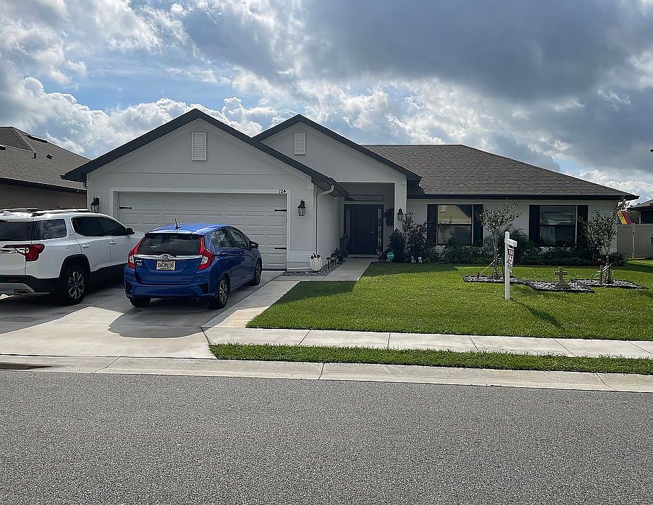 1st image of 124 Heritage Park Ln