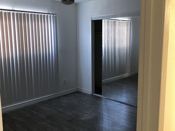 5th image of 637 W 79th St APT 2