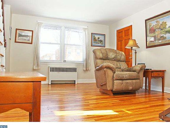 3rd image of 1240 Wilson Dr