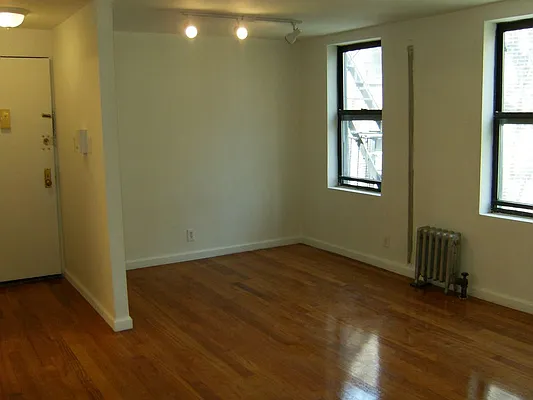 Rented by Sky Management | media 21