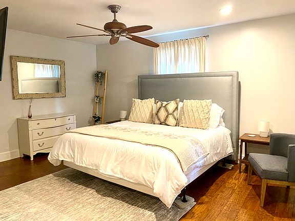 Primary bedroom, en suite bath.