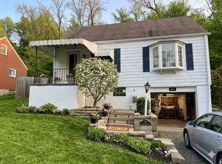 951 Universal Rd, Pittsburgh, PA 15235