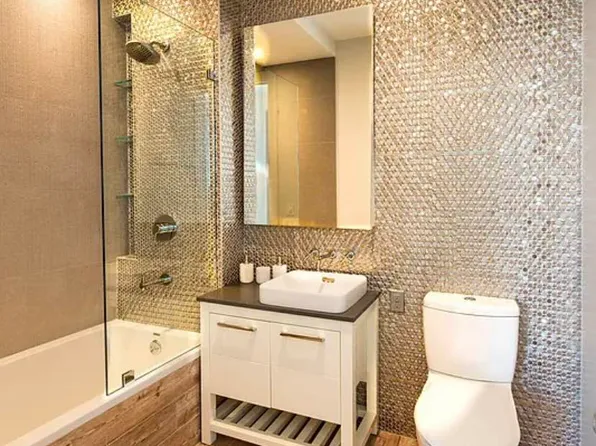 44-41 Purves Street image 2 of 5