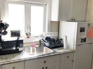 1 Bodfish Ave APT C, Wareham, MA 02571