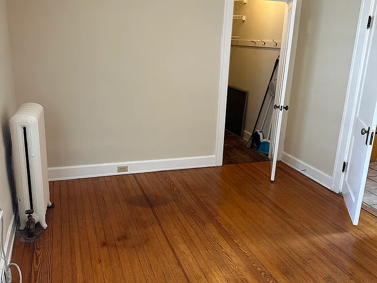 2863 E Derbyshire Rd #3 — Photo 19