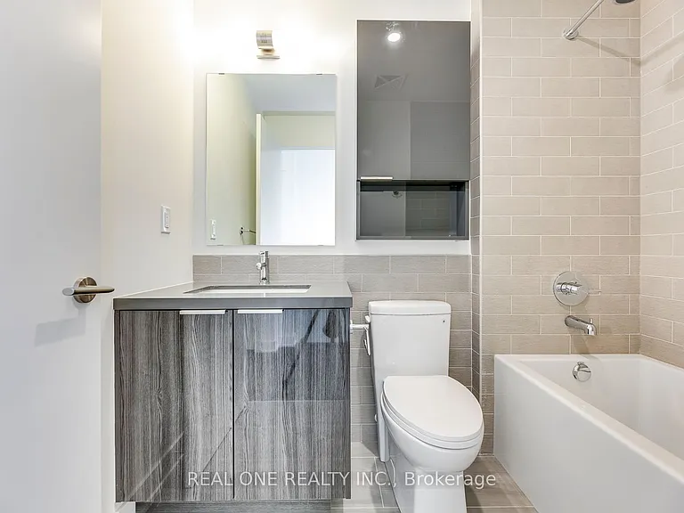 42 Sonic Way — Photo 29
