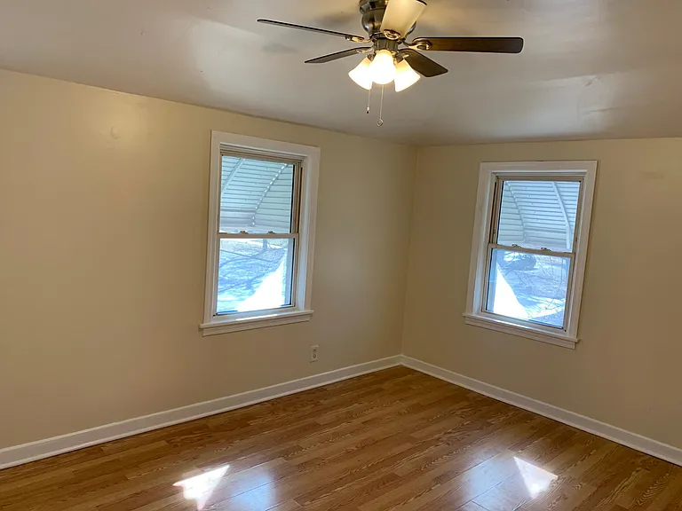 9752 S Chappel Ave — Photo 9