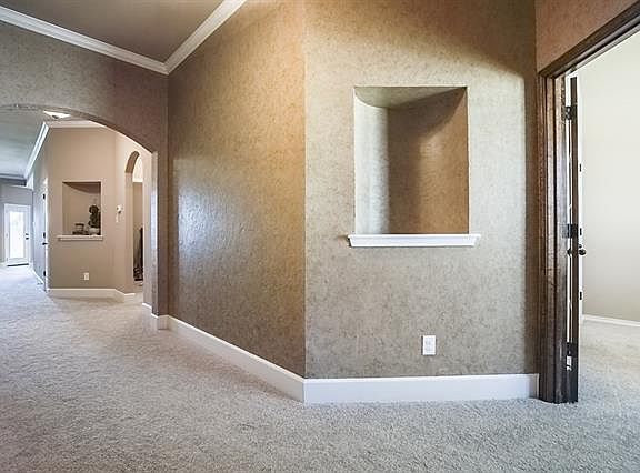 5th image of 1644 Yukon Dr