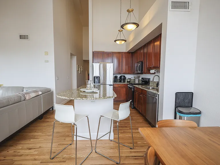 1699 N Downing St #401 — Photo 14