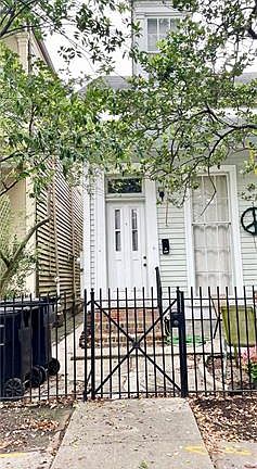 4th image of 1012 Washington Ave