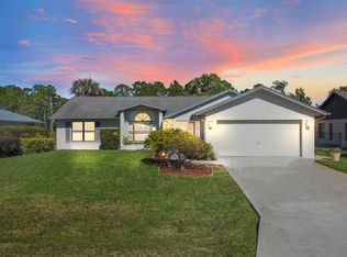 173 SW Whitmore Dr, Port Saint Lucie, FL 34984