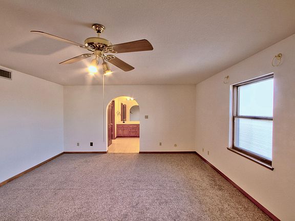 5th image of 9330 N 111th Dr