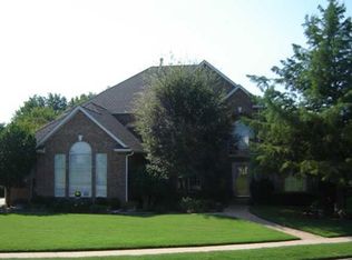 3904 N Whitehawk Rd, Edmond, OK 73003