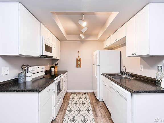 3rd image of 21317 52nd Ave W APT F238