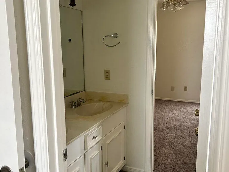 1758 Pico Alto Dr — Photo 11
