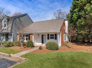 128 Teal Ct, Roswell, GA 30076