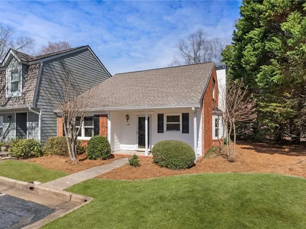 128 Teal Ct, Roswell, GA 30076