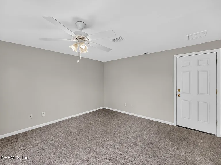 1143 Tumbleweed Dr — Photo 13